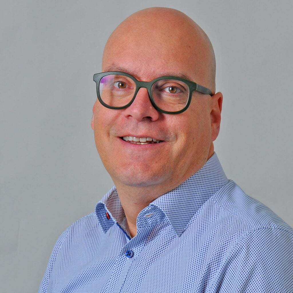 Michael Meier, der Robatech AG als Referenzkunde im Bereich Auftragsfertigung für Leiterplattenbestückung und Leiterplattenentwicklung.