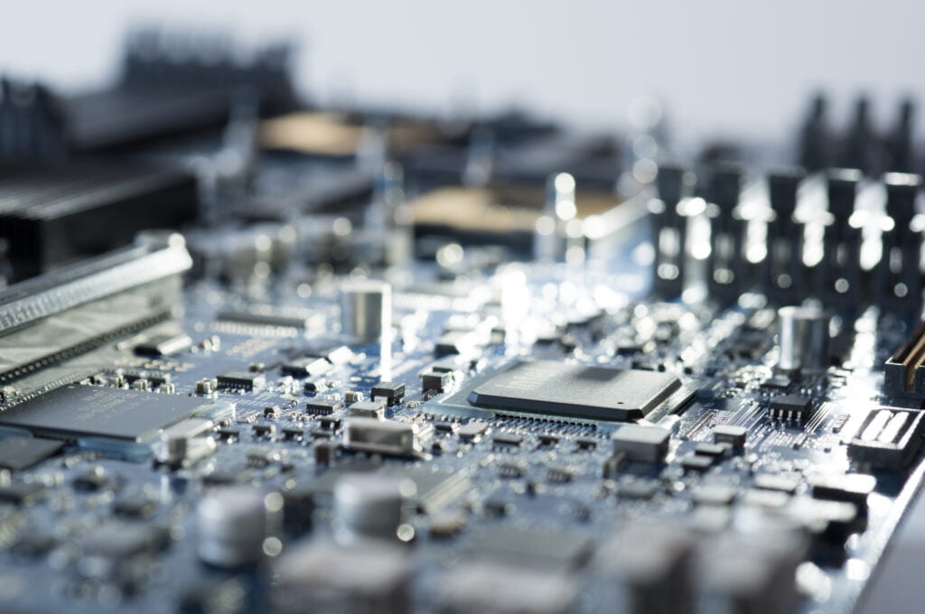 leiterplattenentwicklung schweiz by synetronics