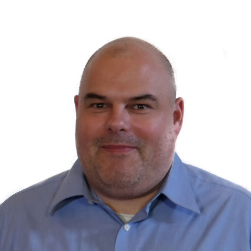 CEO der PKE Michael Hochstrasser als Referenzkunde im Bereich Auftragsfertigung für Leiterplattenbestückung und Leiterplattenentwicklung.